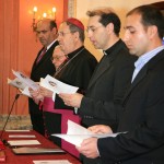 Miembros del tribunal eclesiástico al inicio de la ceremonia